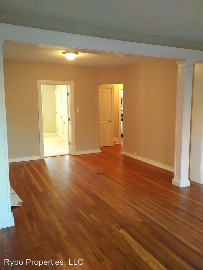 Building Photo - 6518 Berthold Ave