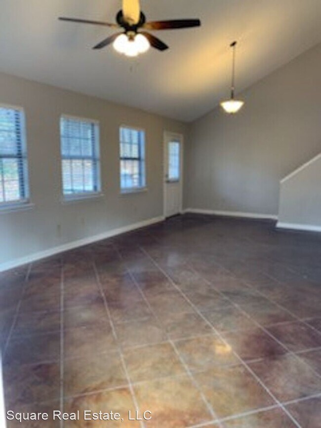 Foto del edificio - 3 br, 2 bath House - 728 McLarty Rd. #3