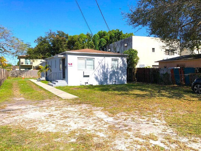 Building Photo - 223 NW 97th St