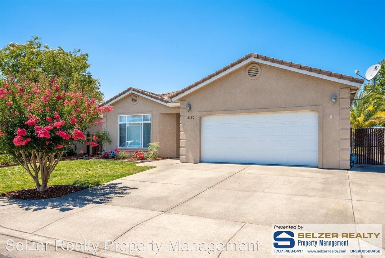 Primary Photo - 3 br, 2 bath House - 3180 Van Housen Dr.
