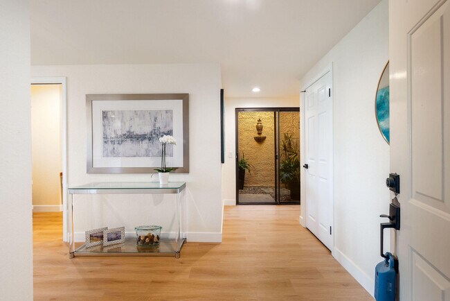 Foto del edificio - 54 Maximo Way