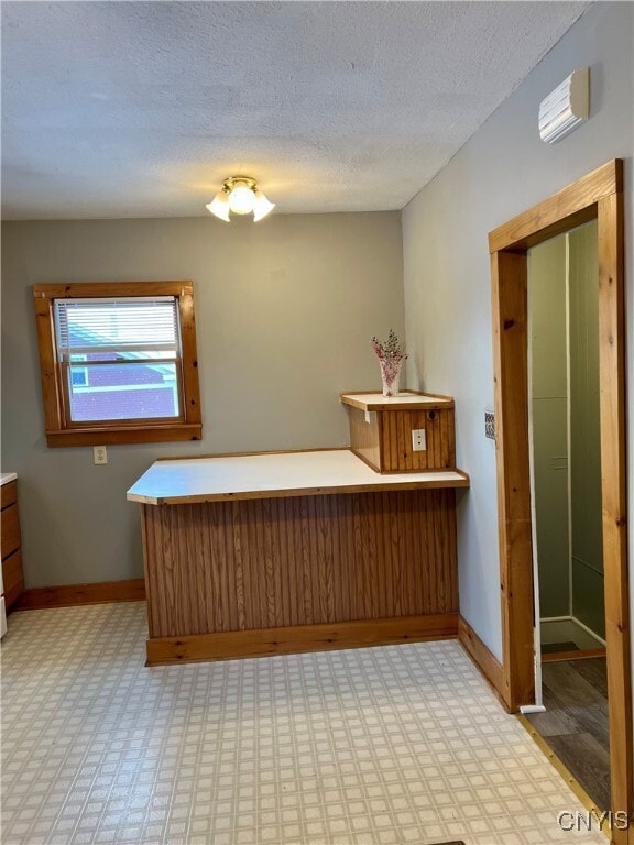 Building Photo - 1962 Middle Rd