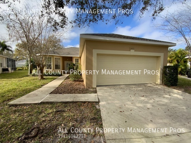 Primary Photo - Lakewood Ranch Pool Home on a Cul de Sac -...