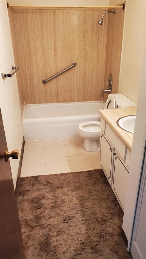 Foto principal - 905 5th St