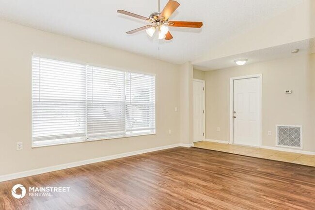 Building Photo - 3390 Phonetia Dr, DELTONA, FL 32738