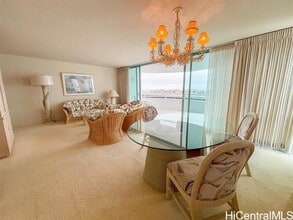 Building Photo - 1341 Kapiolani Blvd