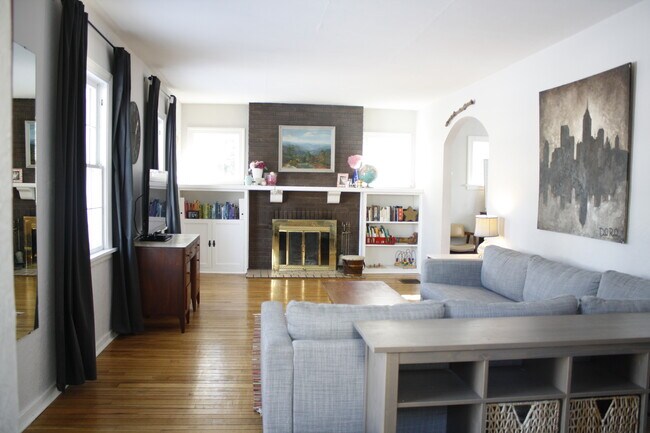 Foto del edificio - 1309 W Gilbert St