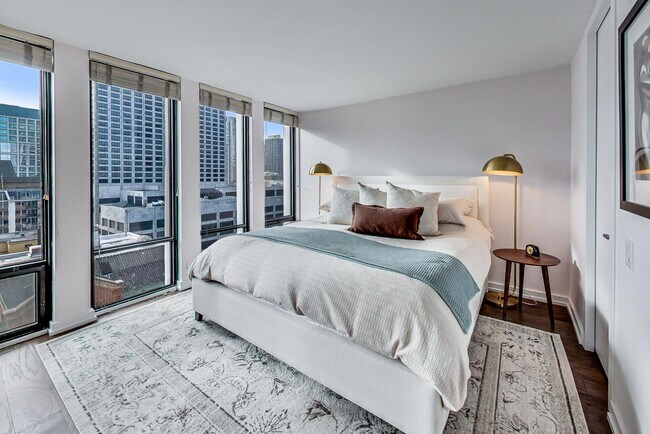 Foto del edificio - 200 E Delaware Pl