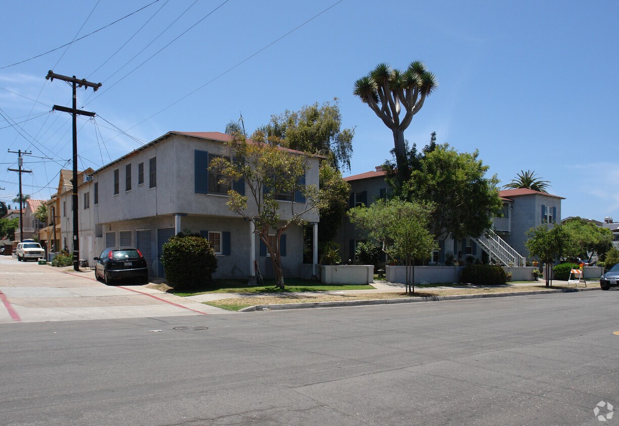 Primary Photo - 700 7th St