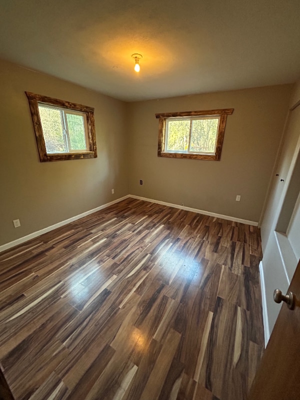 Building Photo - 2015 SE Ridge Rd