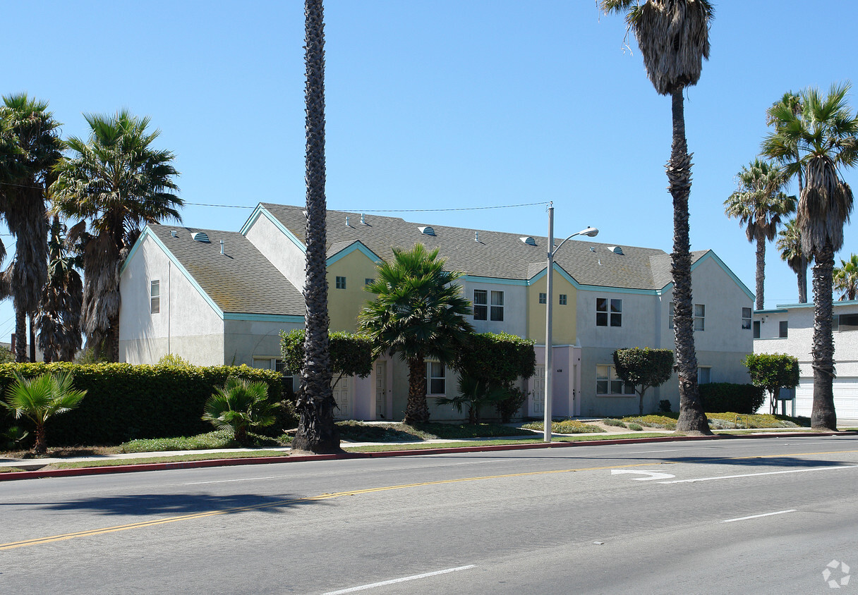 Building Photo - 434-444 W Channel Islands Blvd