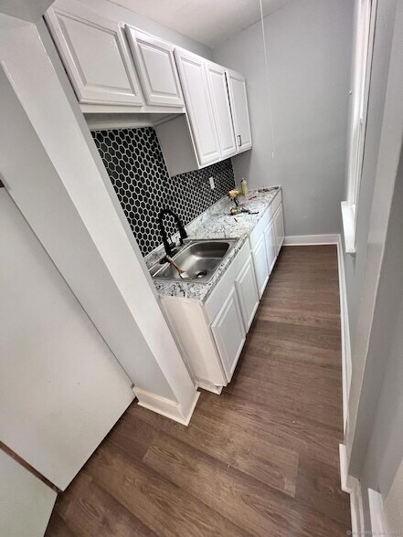 Foto principal - 375 Shelton Ave