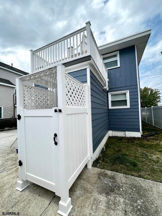Foto del edificio - 512 W Brigantine Ave
