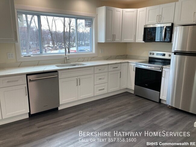 Photo - 36 Park Ave Apartment