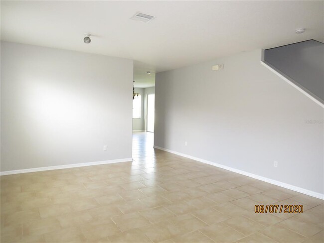 Building Photo - 10014 Smarty Jones Dr