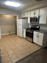 Building Photo - 3208 Scotch Moss Ln