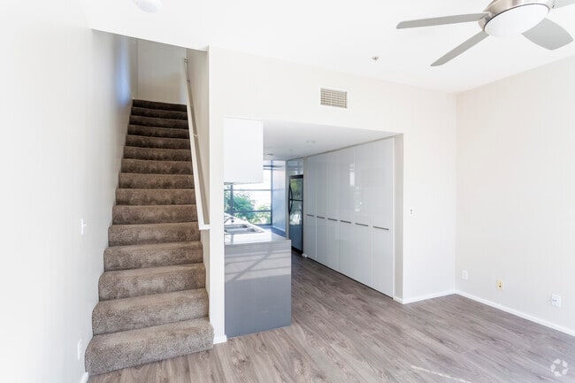 2 BR, 2 BA - Alta - Loft2015 Apartments