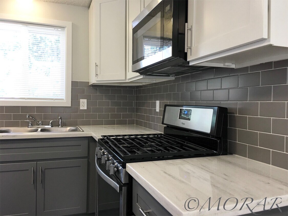 Foto principal - 7924 3rd Ave SE