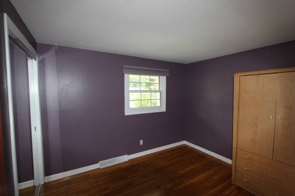 Building Photo - 1553 Ayrault Rd