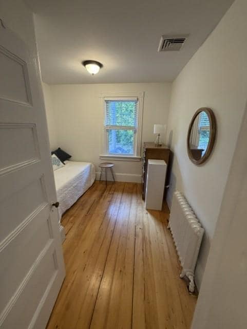 Building Photo - 547 Spring St