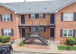 Building Photo - 2165 S Milledge Ave