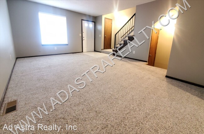 Foto del edificio - 2 br, 1.5 bath House - 8158 Marty St