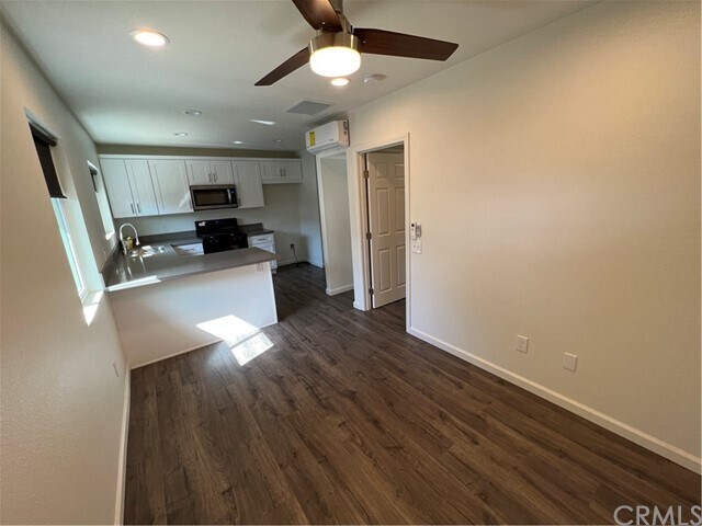 Building Photo - 507 Nottingham Dr