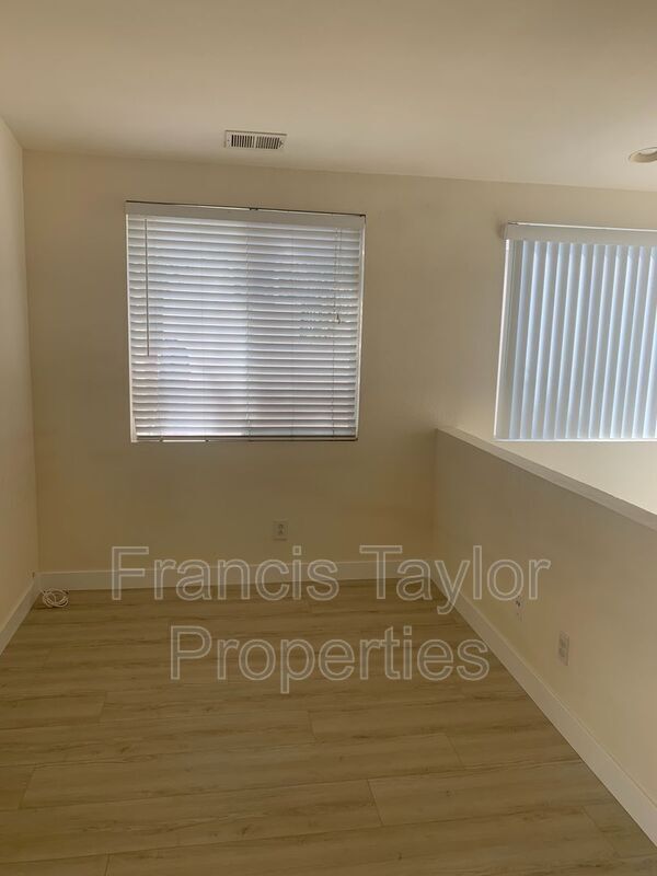 Foto del edificio - 870 N Fig St