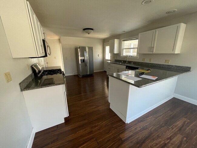 Foto del edificio - 282 N Franklin St