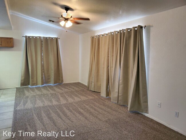 Building Photo - 2 br, 2 bath House - 4509 Calle Amigo