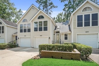 Building Photo - 3311 Golden Trails Dr