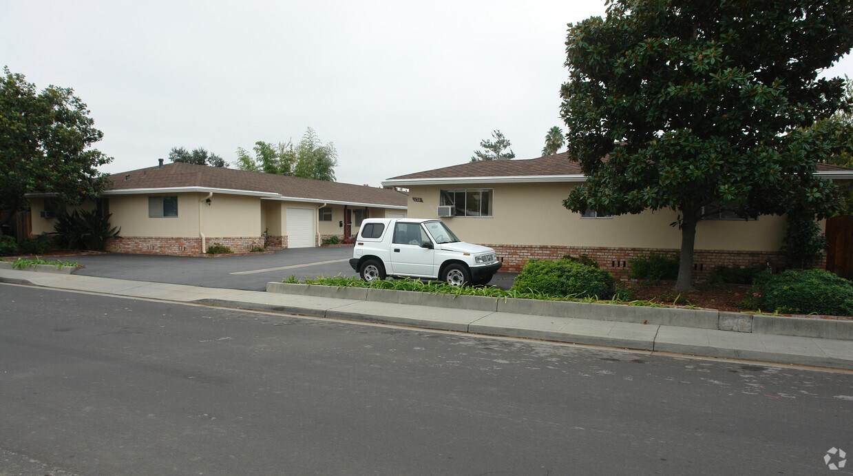Foto principal - 1120 Bonita Ave