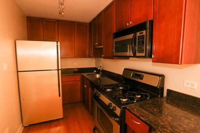 Foto del edificio - 630 W Wrightwood Ave