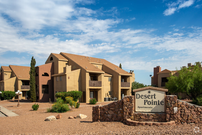 Building Photo - Desert Pointe