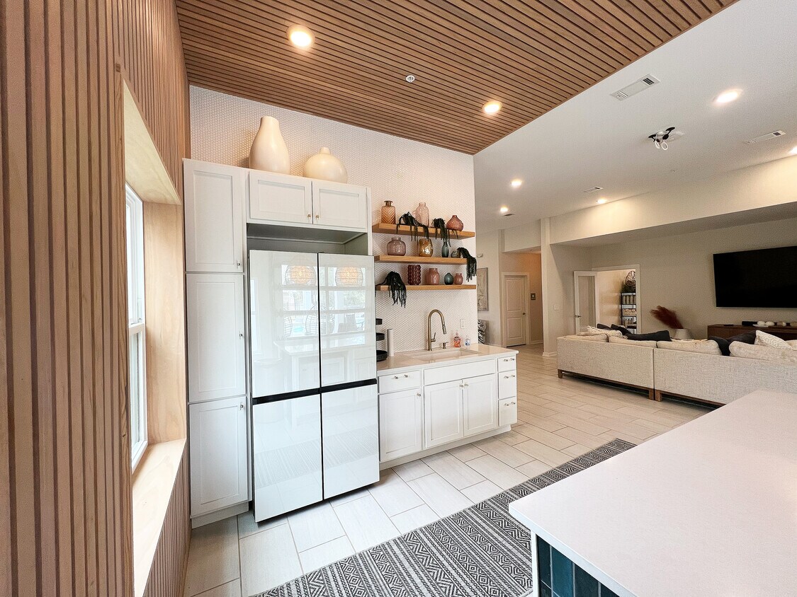 Cocina de la casa club - College Vue on University