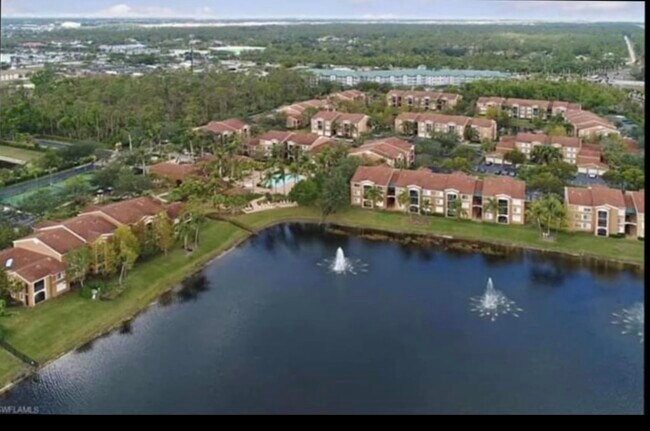 Foto del edificio - 1205 Reserve Way