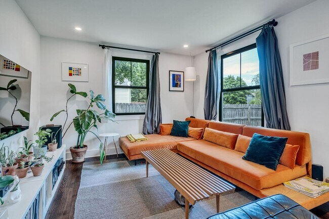 Foto del edificio - Gorgeous East Nashville home in walkable, ...