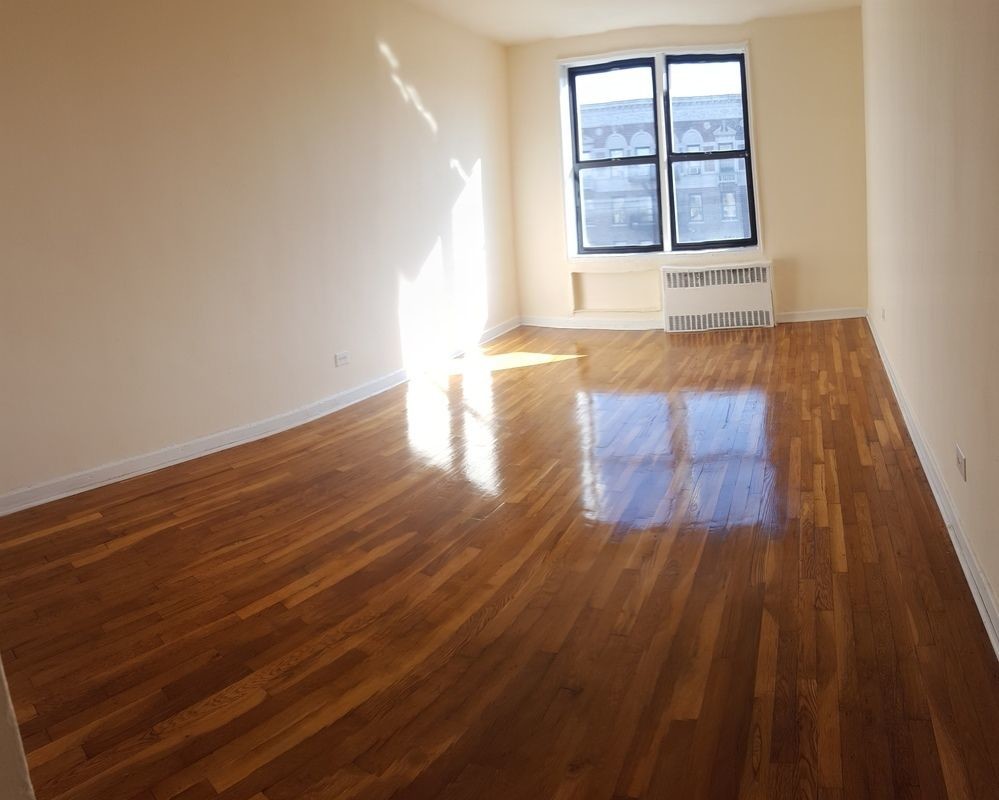 Primary Photo - 571 Ocean Ave