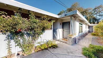 Building Photo - 866 Brigham Ave