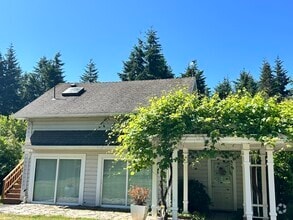 Building Photo - 18650 Stafford Rd