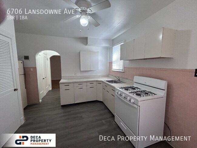 Foto del edificio - 6706 Lansdowne Ave