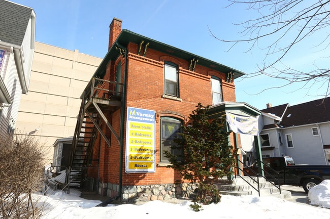 Building Photo - 625 Church St