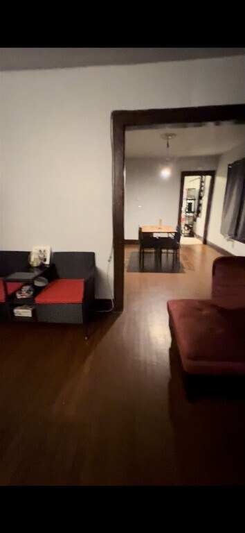 Foto principal - 207 St Charles St