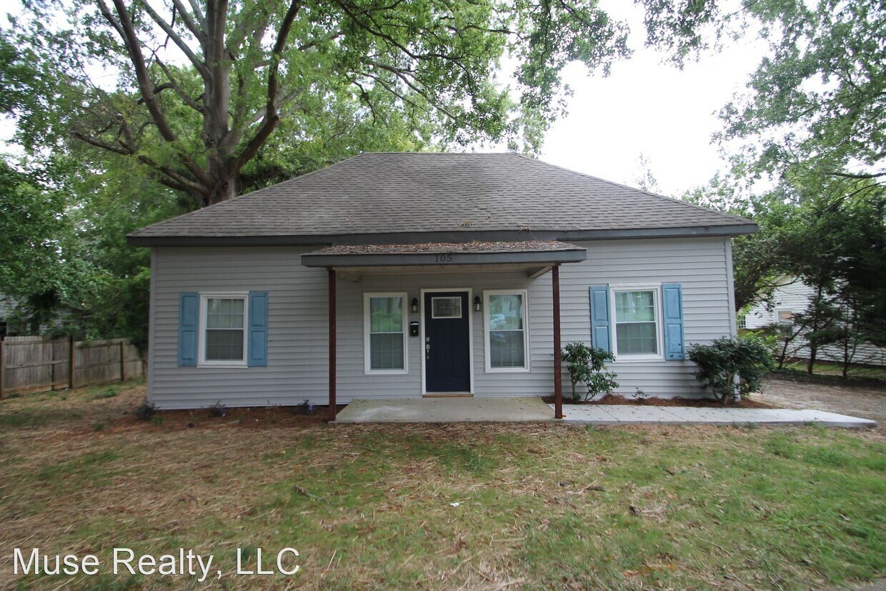 Primary Photo - 3 br, 2 bath House - 105 Alexander St