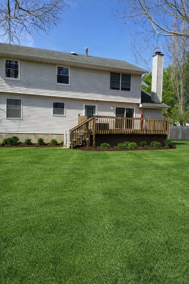 Foto del edificio - 15 Cedarbrook Ln