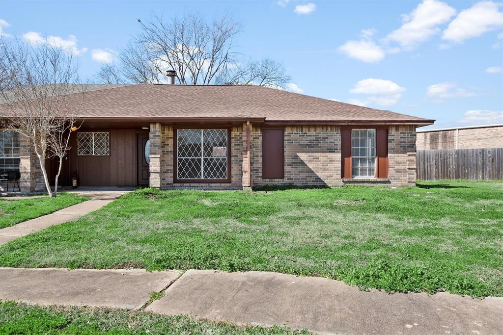 Foto principal - 3706 Westmeadow Dr