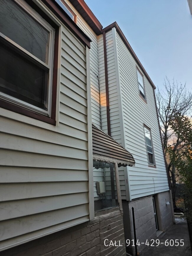 Foto del edificio - 116 Oliver Ave