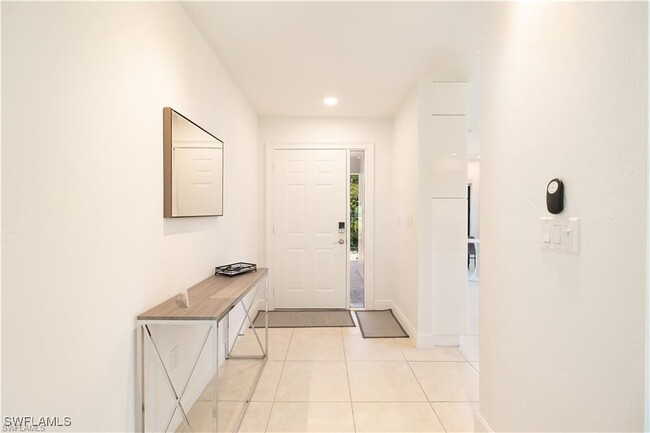 Foto del edificio - 845 Reef Point Cir