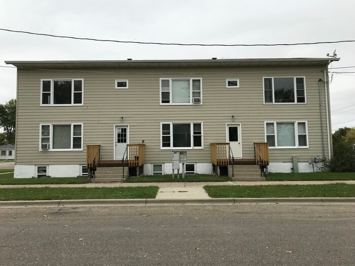 2 Bedroom with New Paint and Carpet Apartment for Rent in Valley City