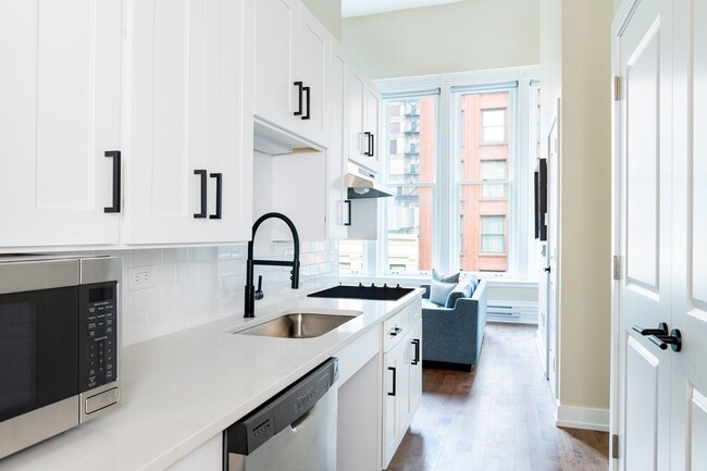 Photo - 19 S Wabash Ave Apartment